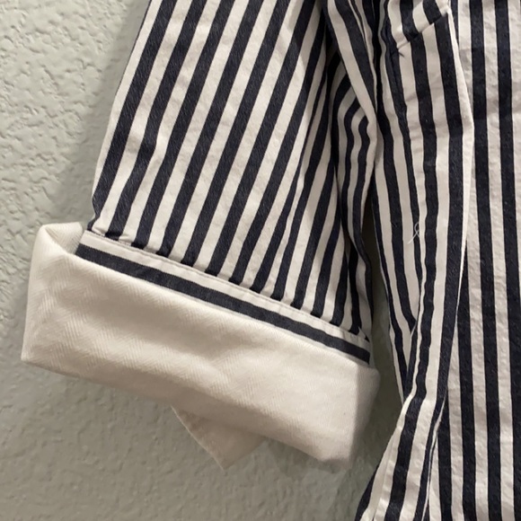 Ladies Striped Blazer - Picture 4 of 4